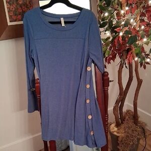 Stylish Women's Blue Tunic with Button Accents